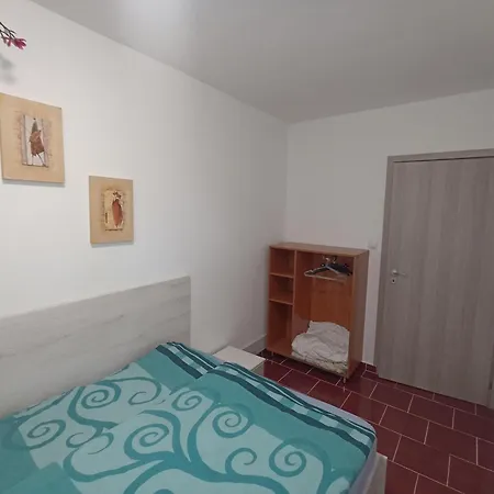 Mali Apartmanhaz * Zamardi